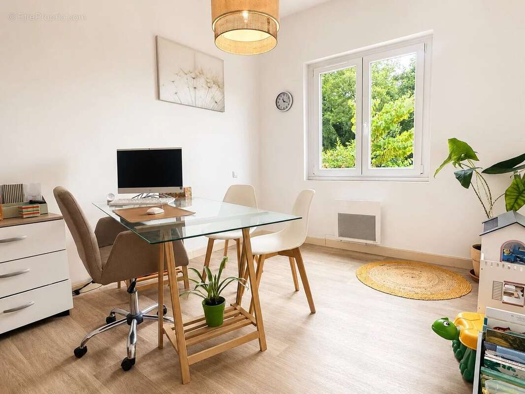Maison T8 230 m2 - vue exceptionnelle - photo 12