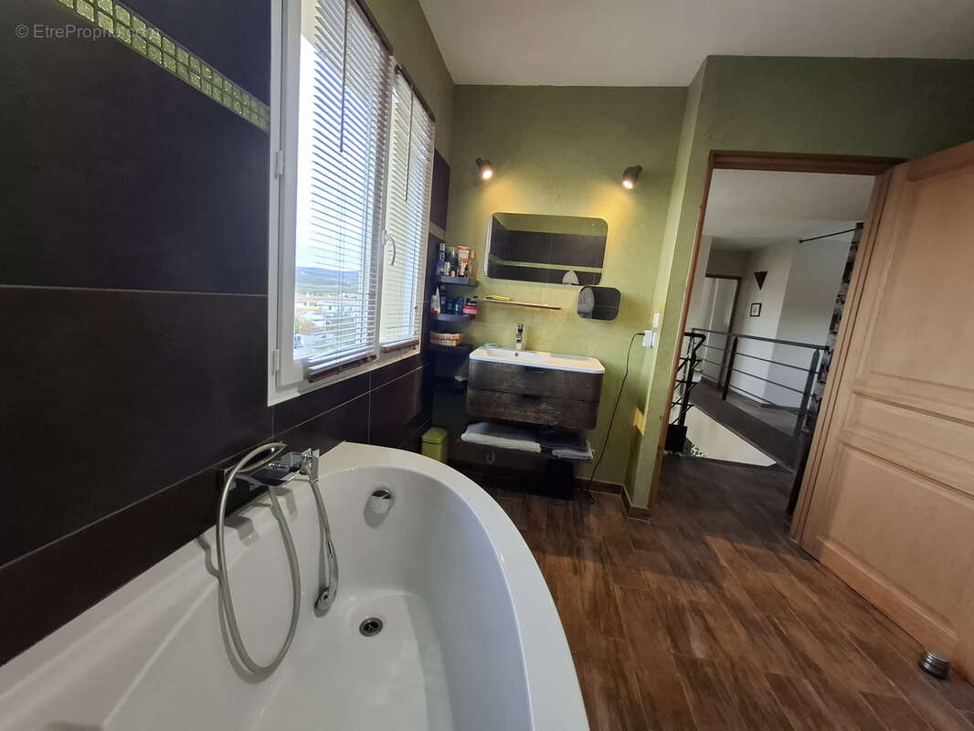 Maison à PEYRIAC-DE-MER