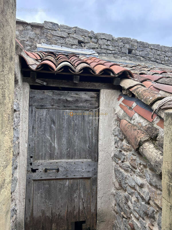 Maison à VIOLS-LE-FORT