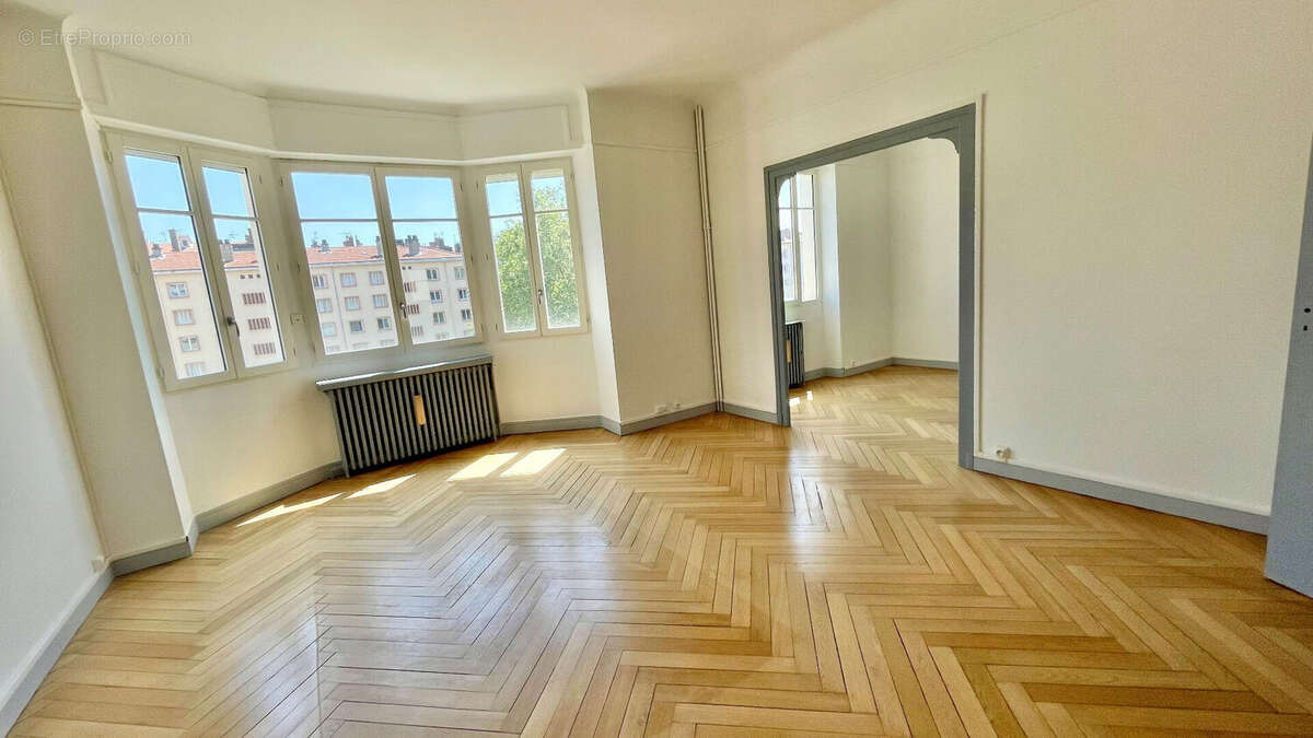 Appartement à LYON-6E