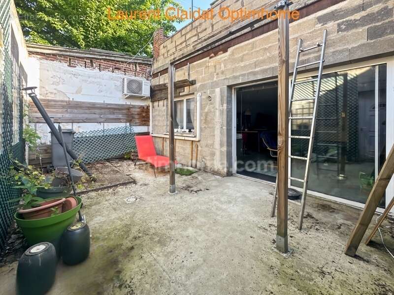 Saint-quentin – immeuble de rapport env.191 m² – 3 lots – garage – rentabilité attractive - photo 2