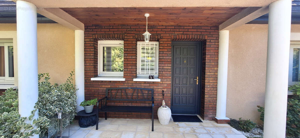 Maison à SAINT-MARTIN-DU-TERTRE