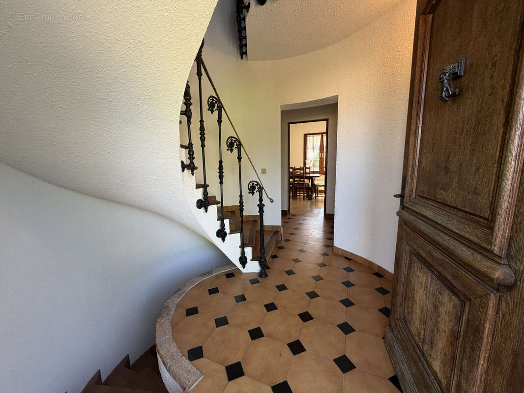 Maison de 174m2 - photo 4