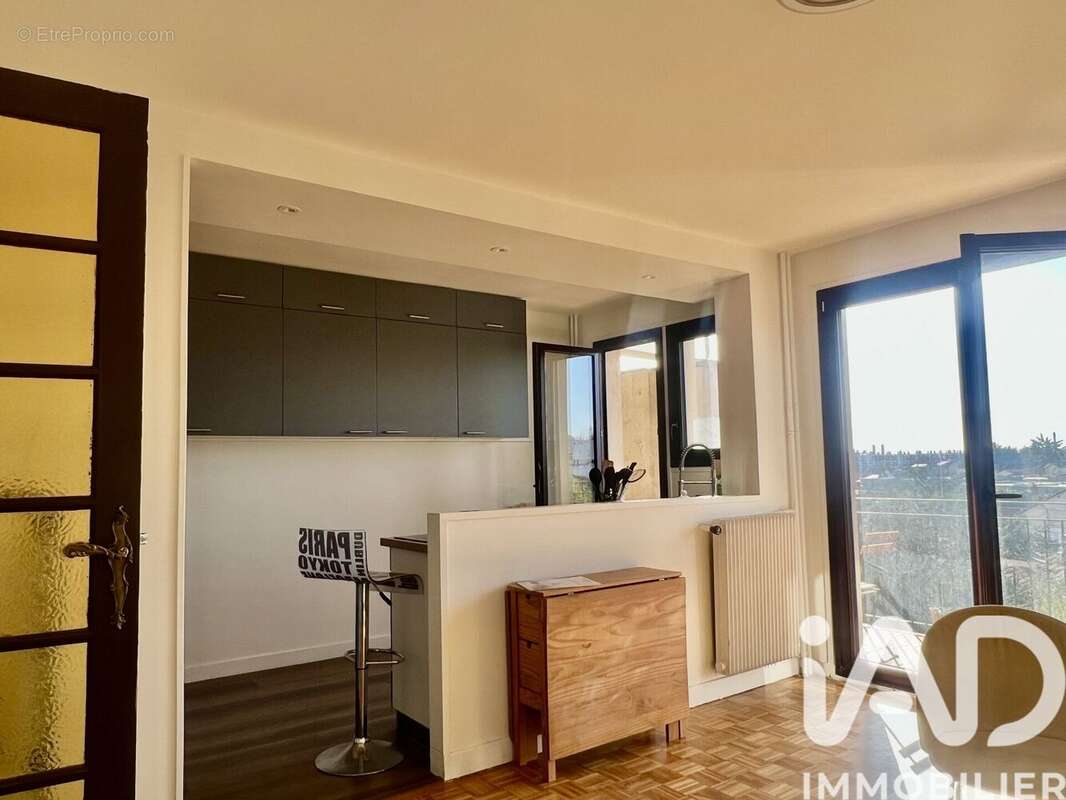 Photo 3 - Appartement à VILLEJUIF