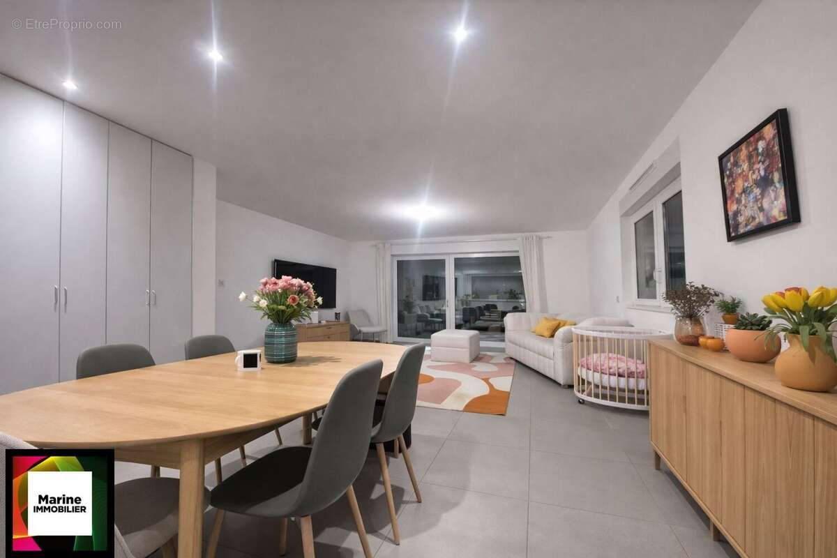 Appartement à HAUCOURT-MOULAINE