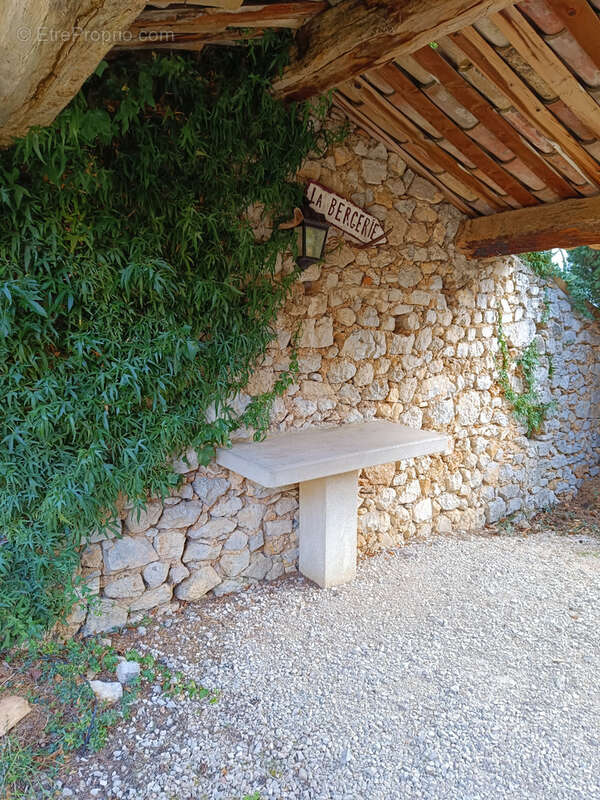 Maison à VAISON-LA-ROMAINE