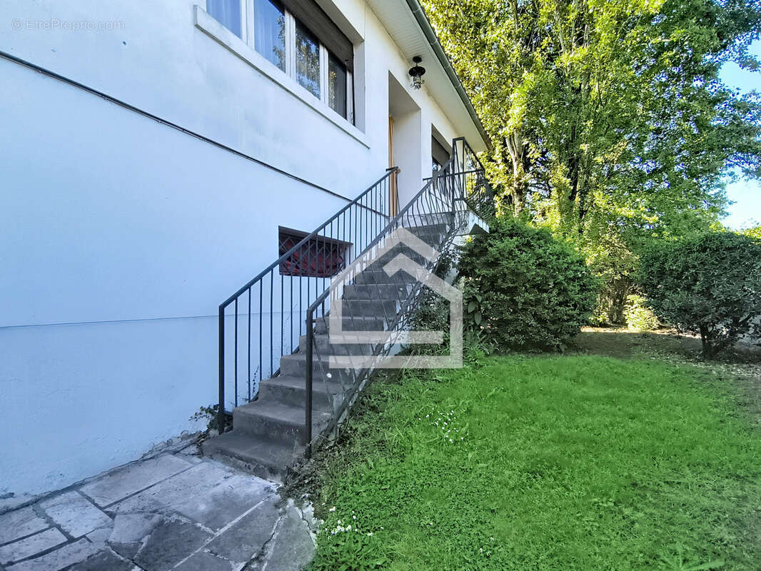 Maison à MERIGNAC
