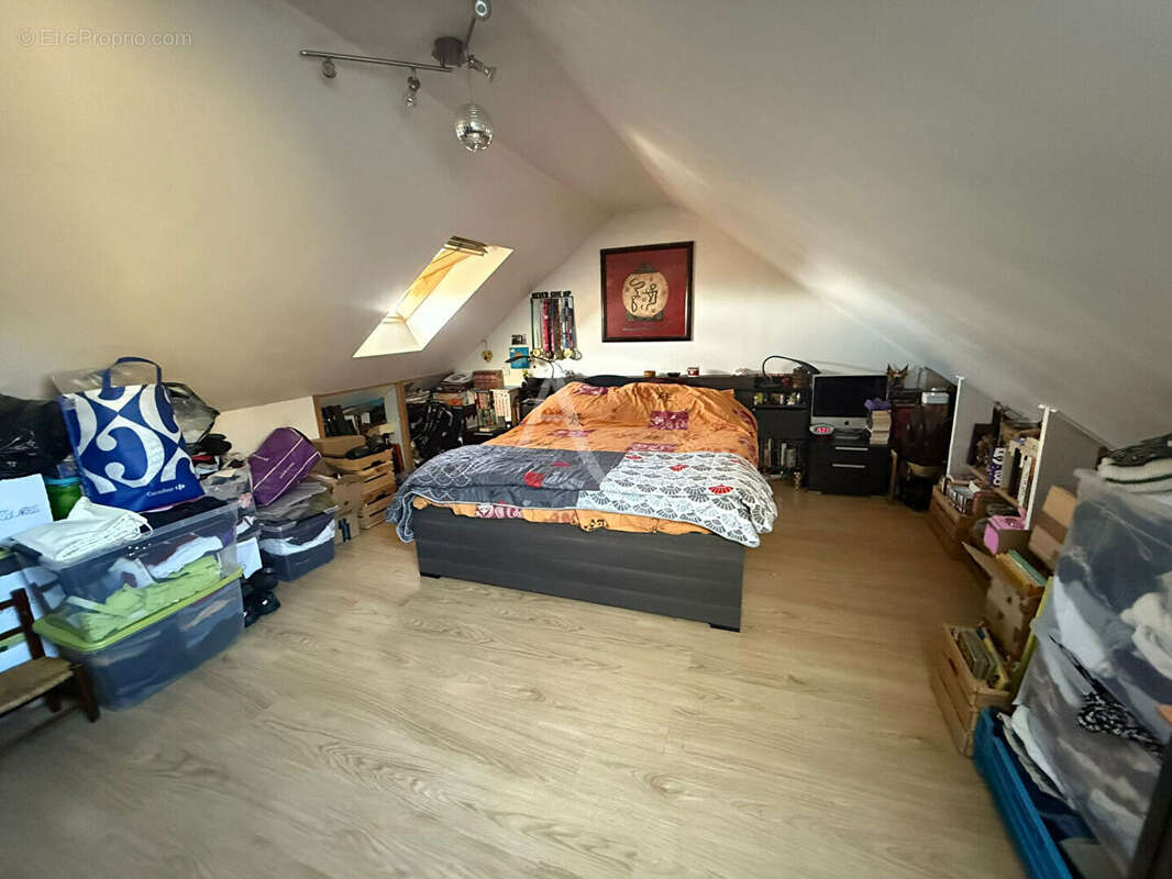 Maison à CREGY-LES-MEAUX