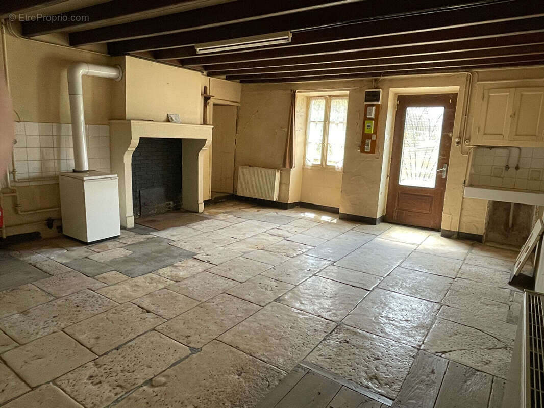 Fermette 80m² à savigné - photo 3