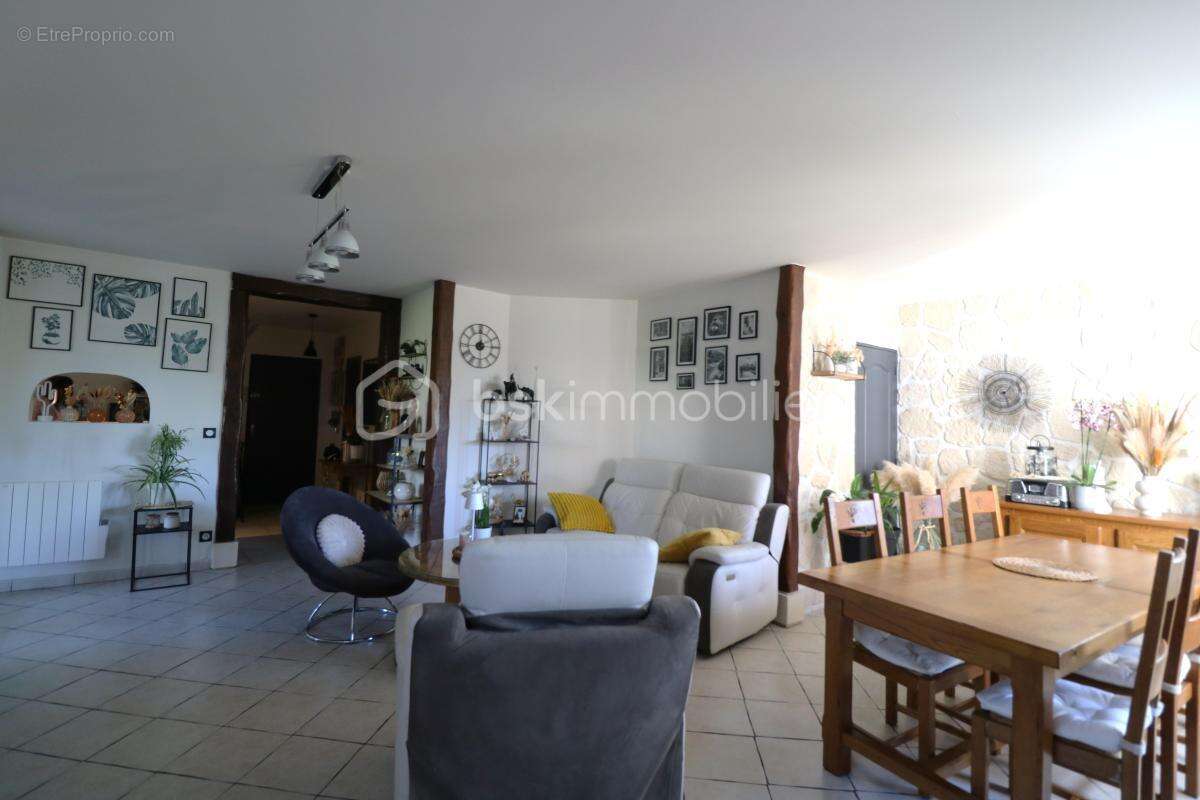 Appartement à VILLIERS-SUR-MARNE