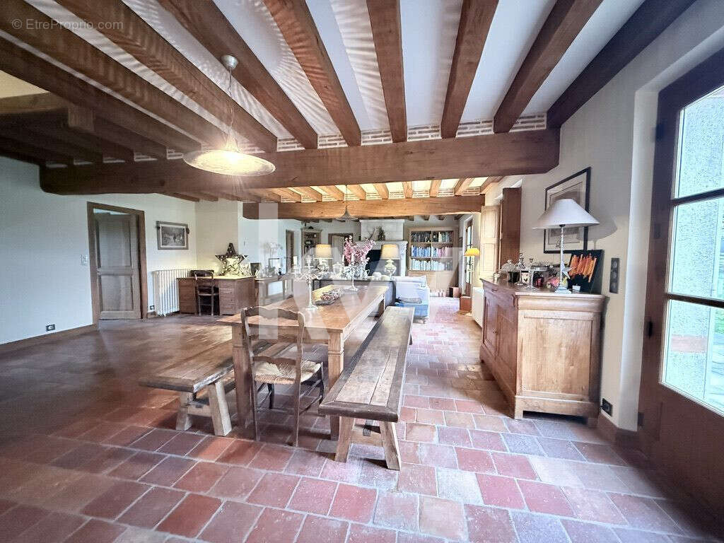 Maison à DHUIZON