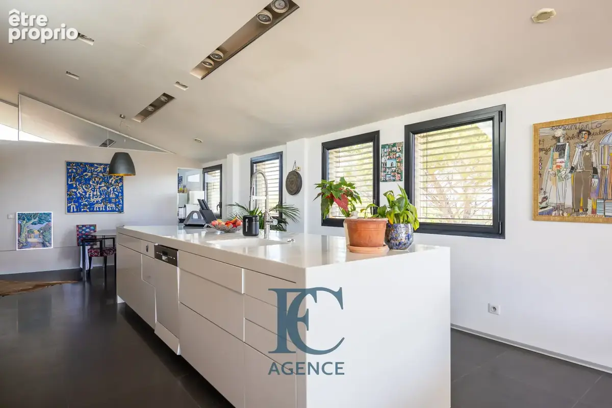 Loft d'architecte de 224 m2 avec vue mer - photo 5
