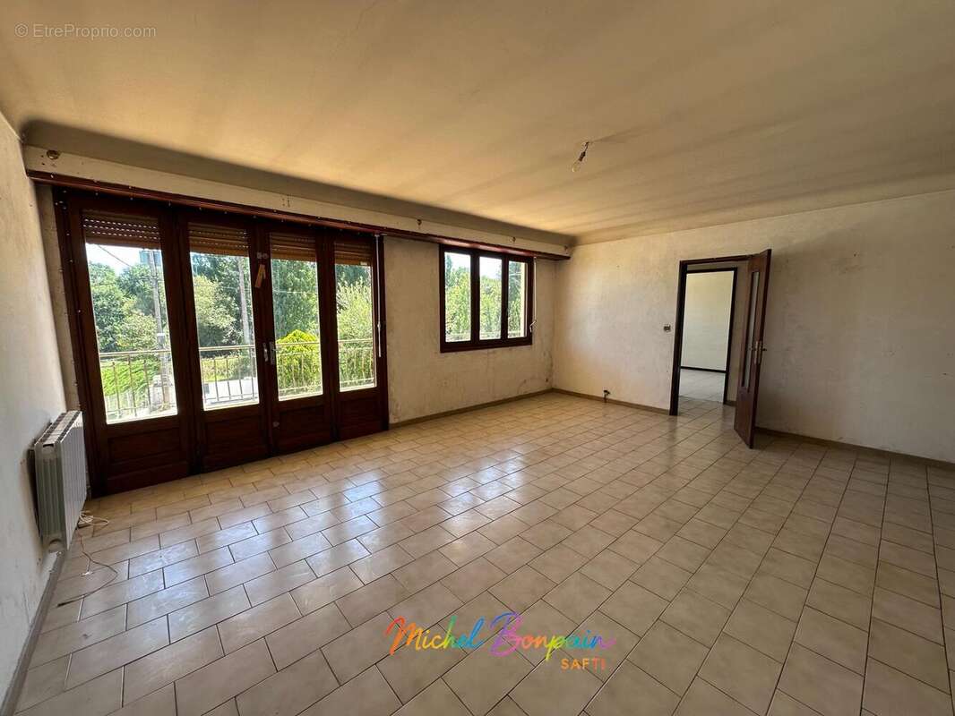 Photo 4 - Maison à MARTIGNAS-SUR-JALLE