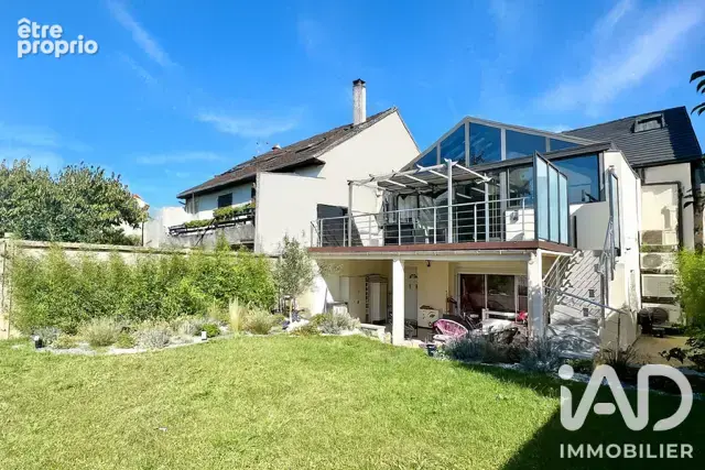 Photo 1 - Maison à VILLENEUVE-LE-ROI