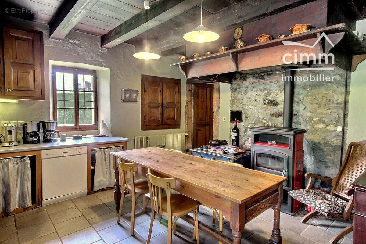Maison 9 pièces 224 m² à vendre à Samoens (74340) - photo 8
