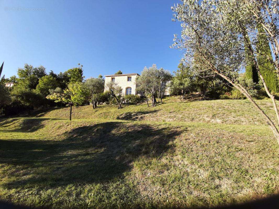 Maison à BUIS-LES-BARONNIES