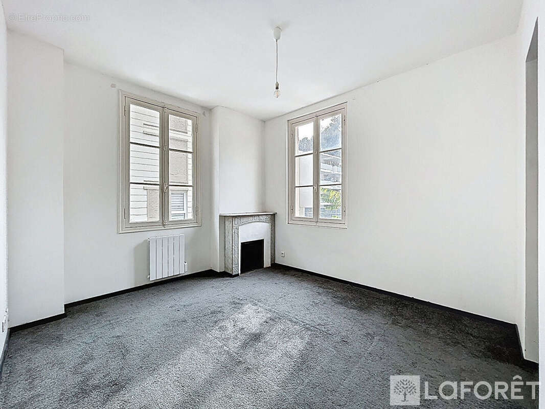 OPPORTUNITE : Appartement 3 pcs de 64m² avec grand cellier - Bas Borrigo - Menton - photo 11