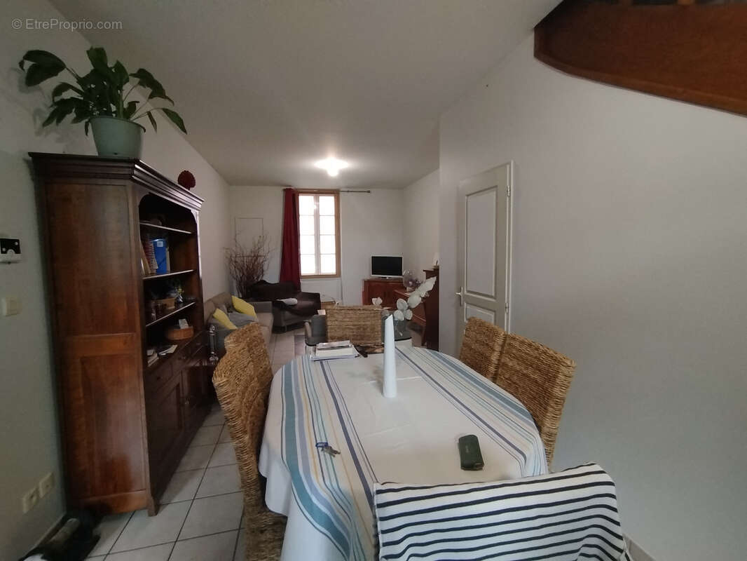 Ensemble immobilier 204m2 habitables - photo 4