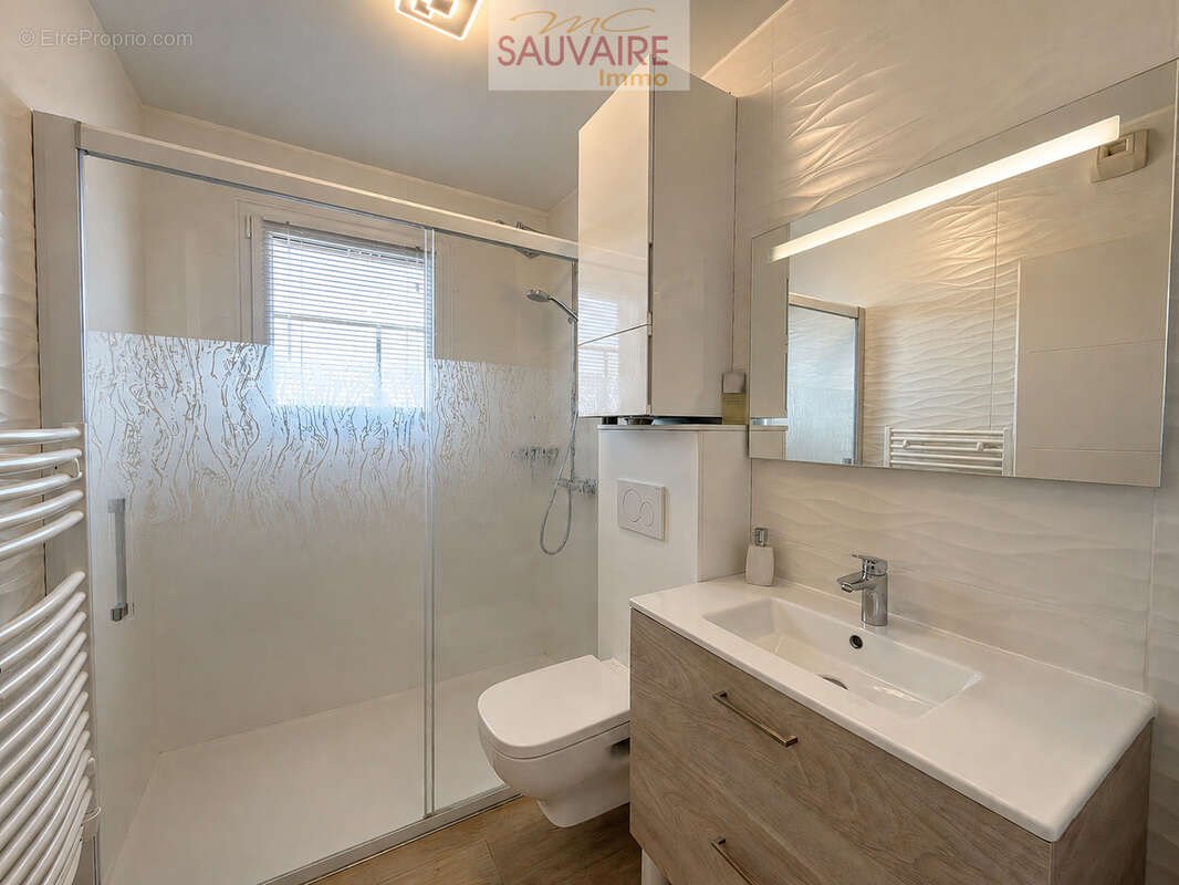 Appartement à SAINTE-MARIE