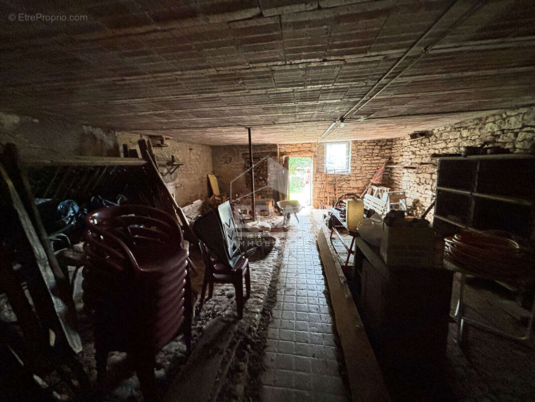 Maison à CORVEISSIAT