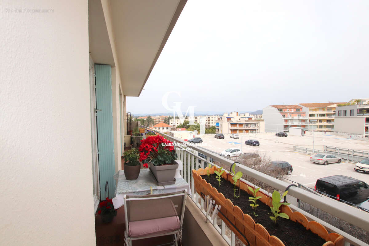 Appartement à SAINT-RAPHAEL