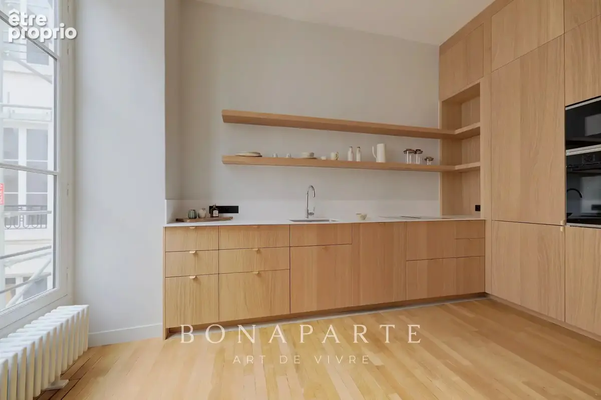 PARIS 9 - Duplex entièrement rénové - photo 12