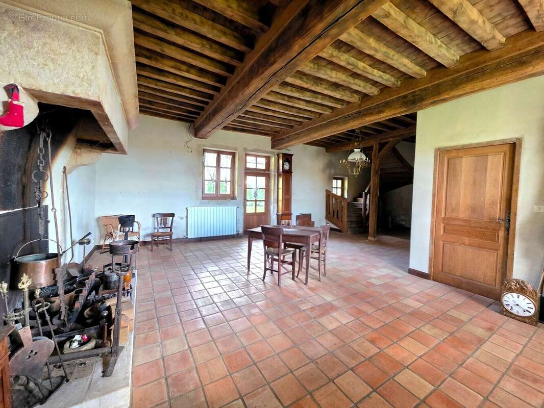 Maison à BAUDRIERES