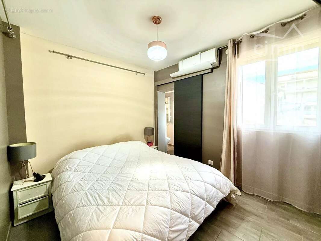 Maison à PORT-SAINT-LOUIS-DU-RHONE