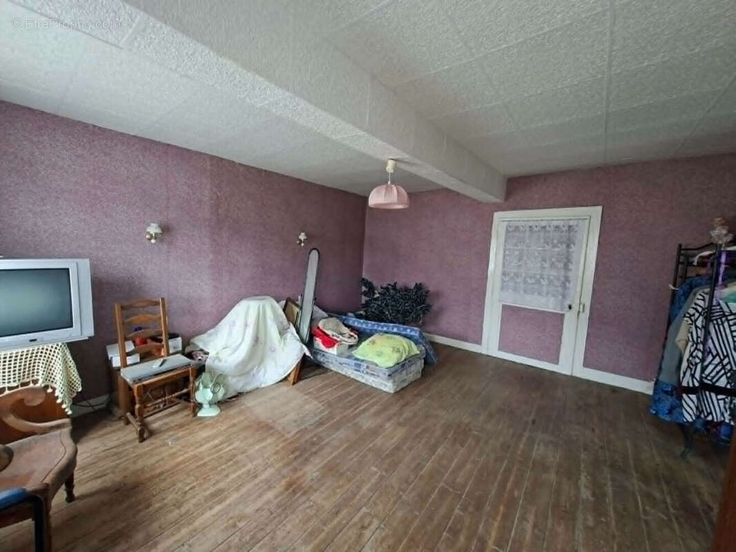 Maison à PLOMION