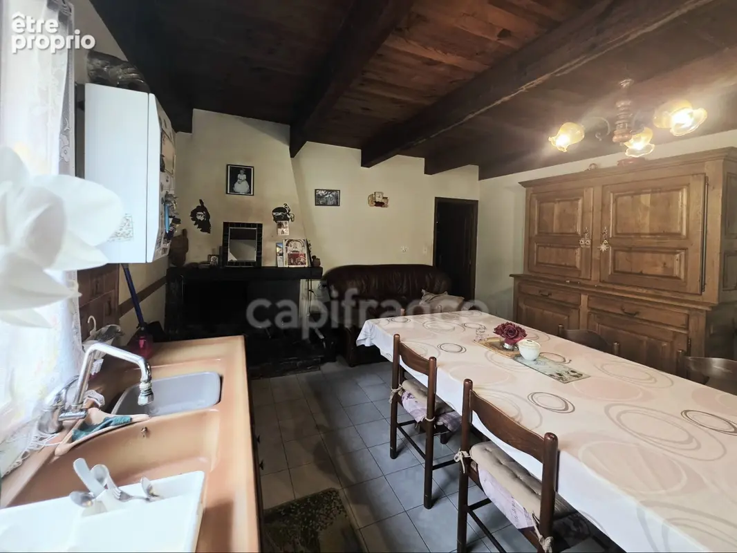 BORGO – Propriété à fort potentiel : 393 m² habitables + 2 980 m² de terrain – 395 000 € - photo 5