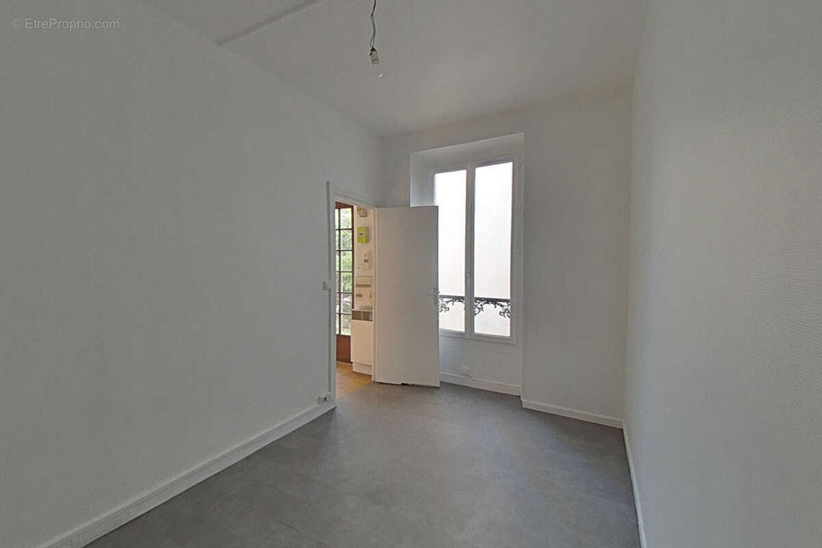 Appartement à THORIGNY-SUR-MARNE