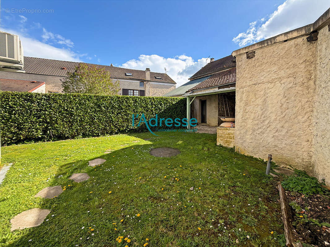 Maison à BRUEIL-EN-VEXIN