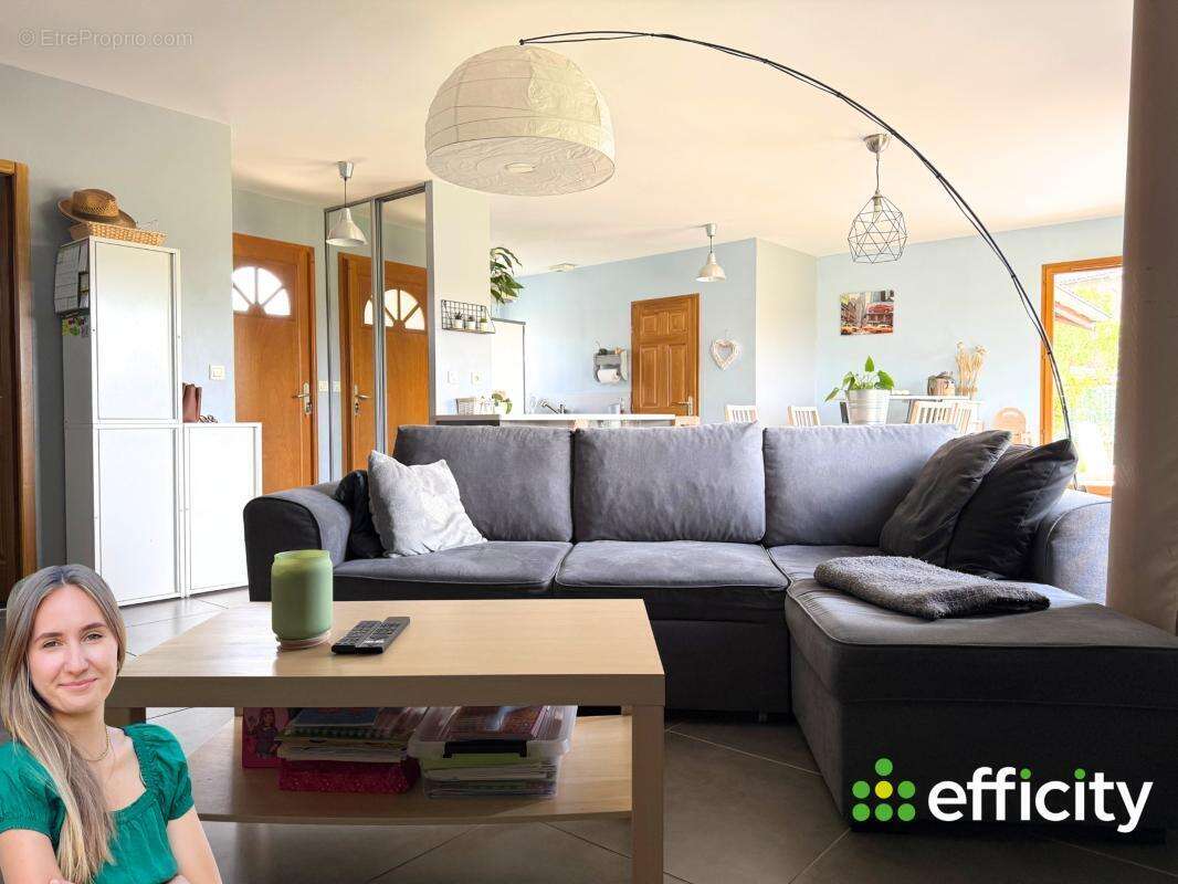 Maison à POUILLY-LES-FEURS