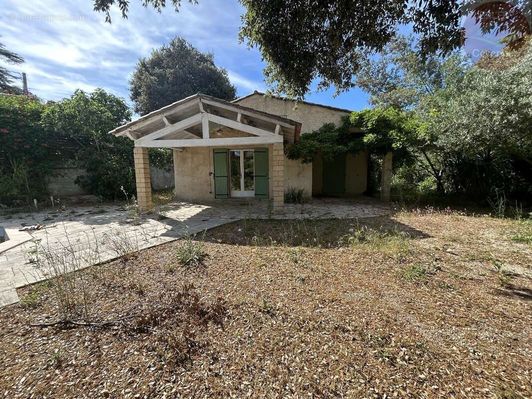 6pièces - piscine - 800 m² de jardin arboré - photo 2