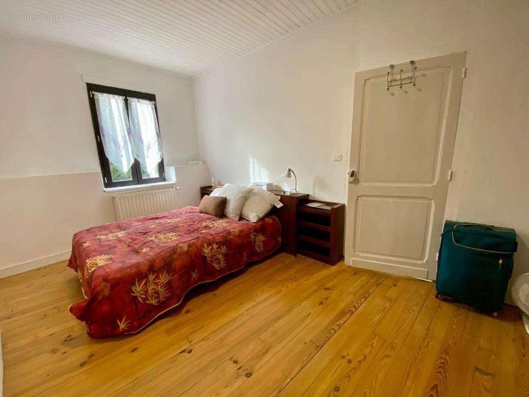 Maison à SAINTE-ALVERE