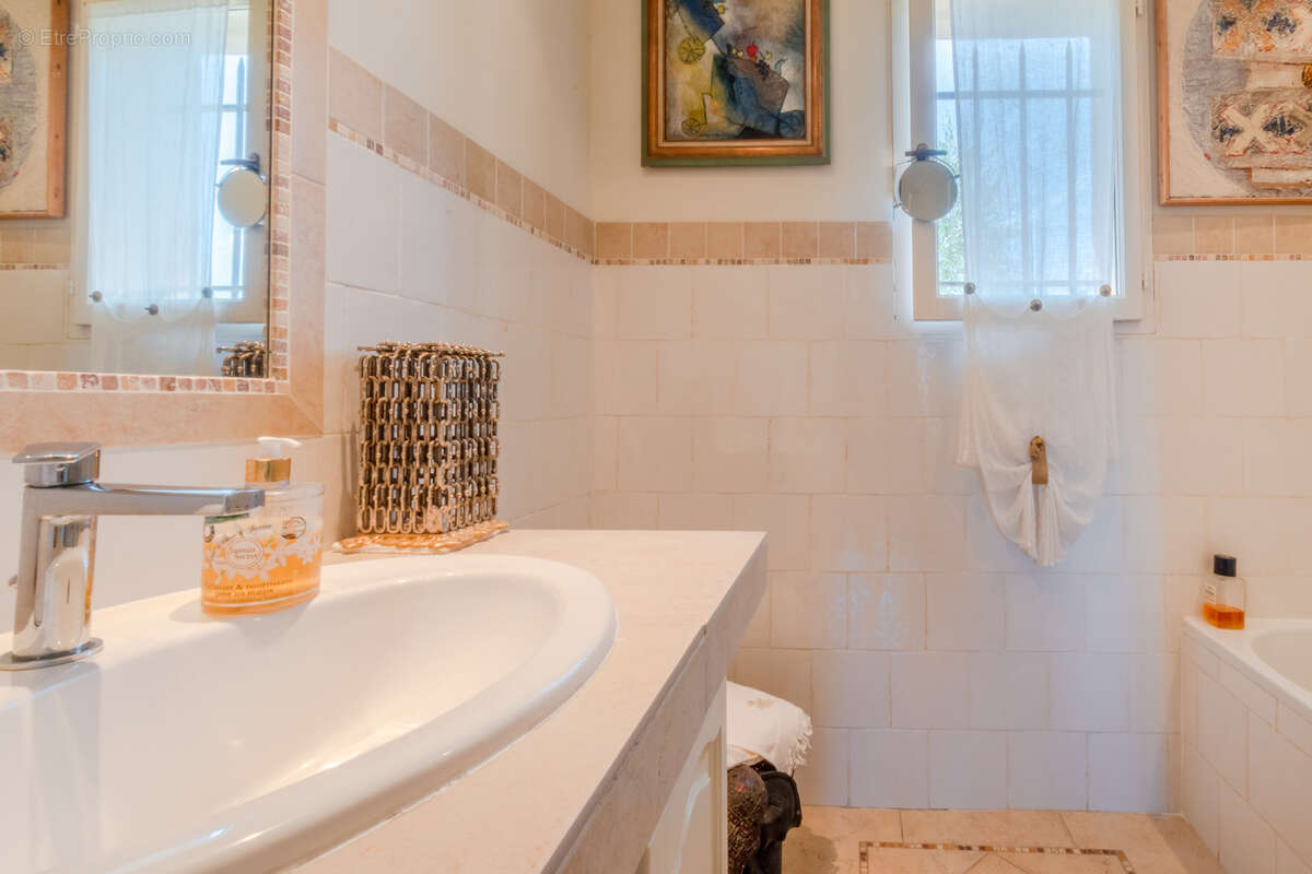 Maison à LA COLLE-SUR-LOUP