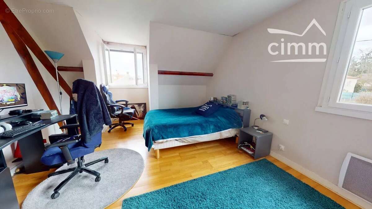 Maison à SAINT-CYR-EN-VAL