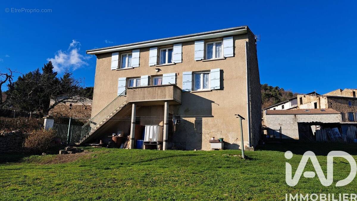 Photo 1 - Maison à SAVAS