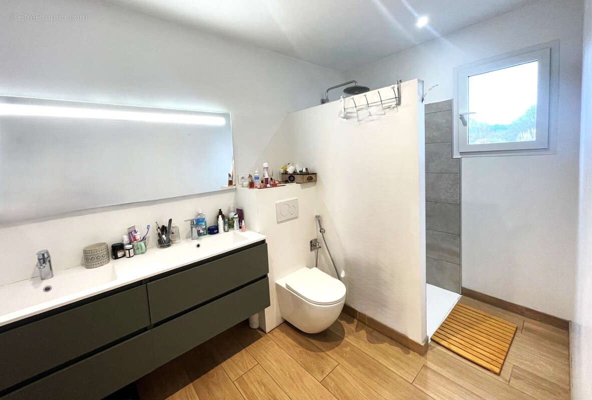 Maison à BENESSE-MAREMNE