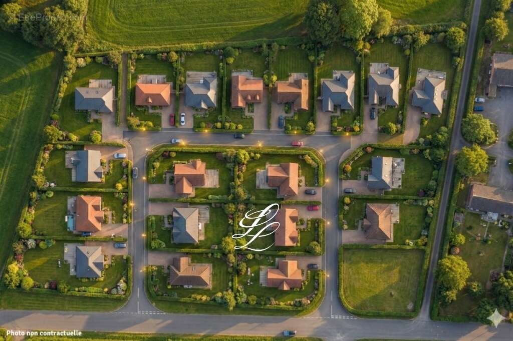 Terrain à NORMANVILLE