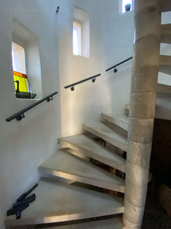 Maison à SAINT-FELIX-DE-PALLIERES