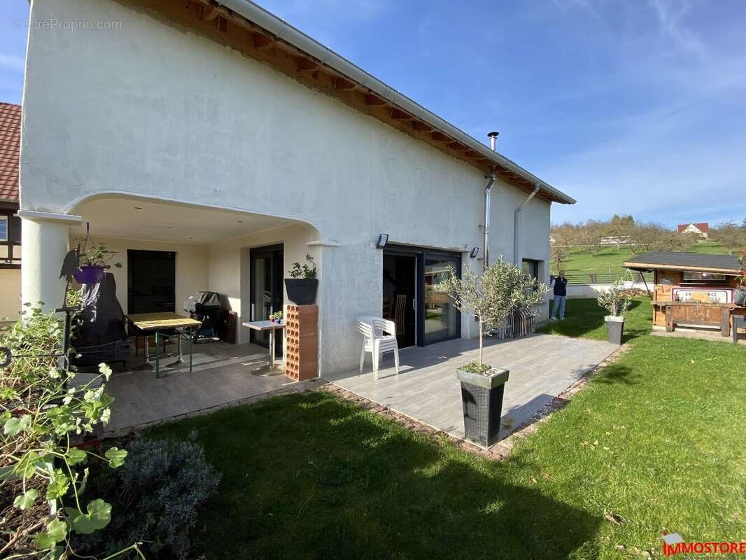 Maison de 220m² dans le village de Bettendorf - photo 6