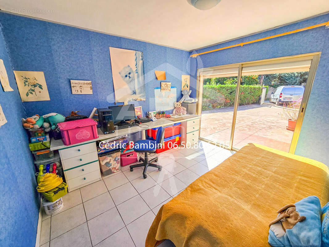 Maison à SAINT-MAXIMIN-LA-SAINTE-BAUME