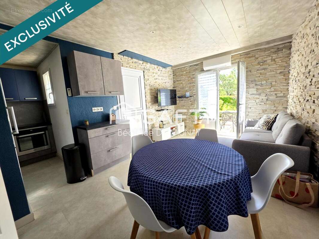 Photo 4 - Maison à GALLARGUES-LE-MONTUEUX