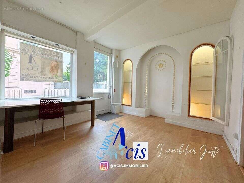 Photo 2 - Commerce à BEAULIEU-SUR-MER