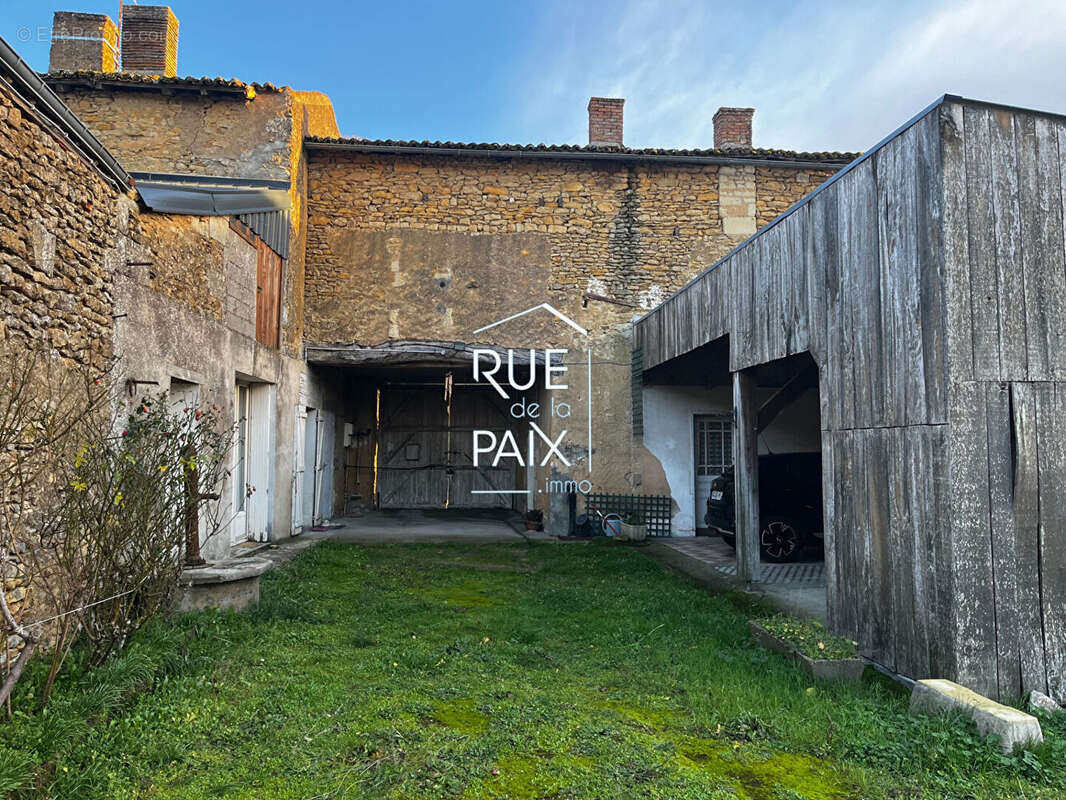 Maison à MONCONTOUR