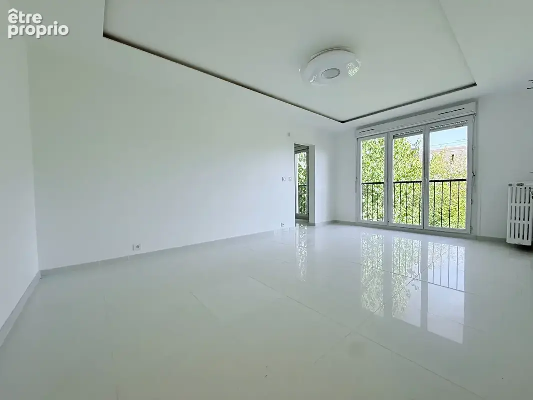 Appartement 78m² à fontenay-le-fleury - photo 2