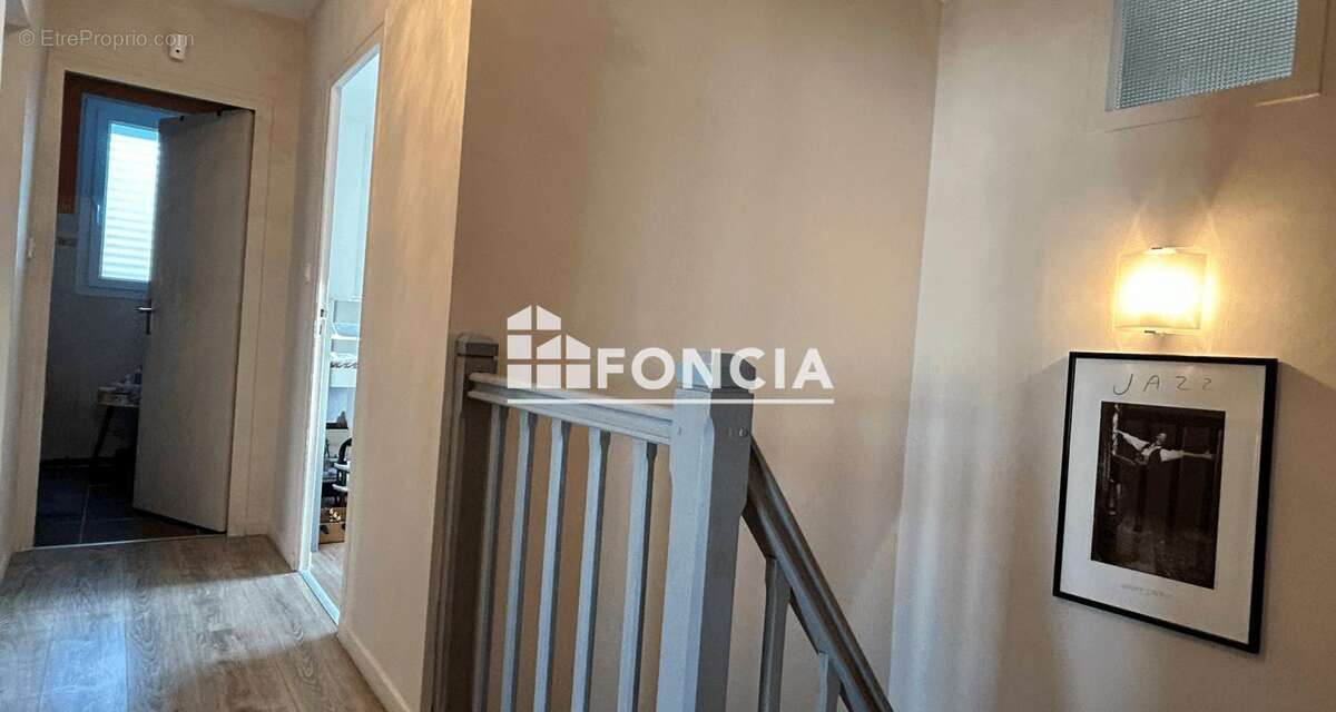 Maison à COULOUNIEIX-CHAMIERS