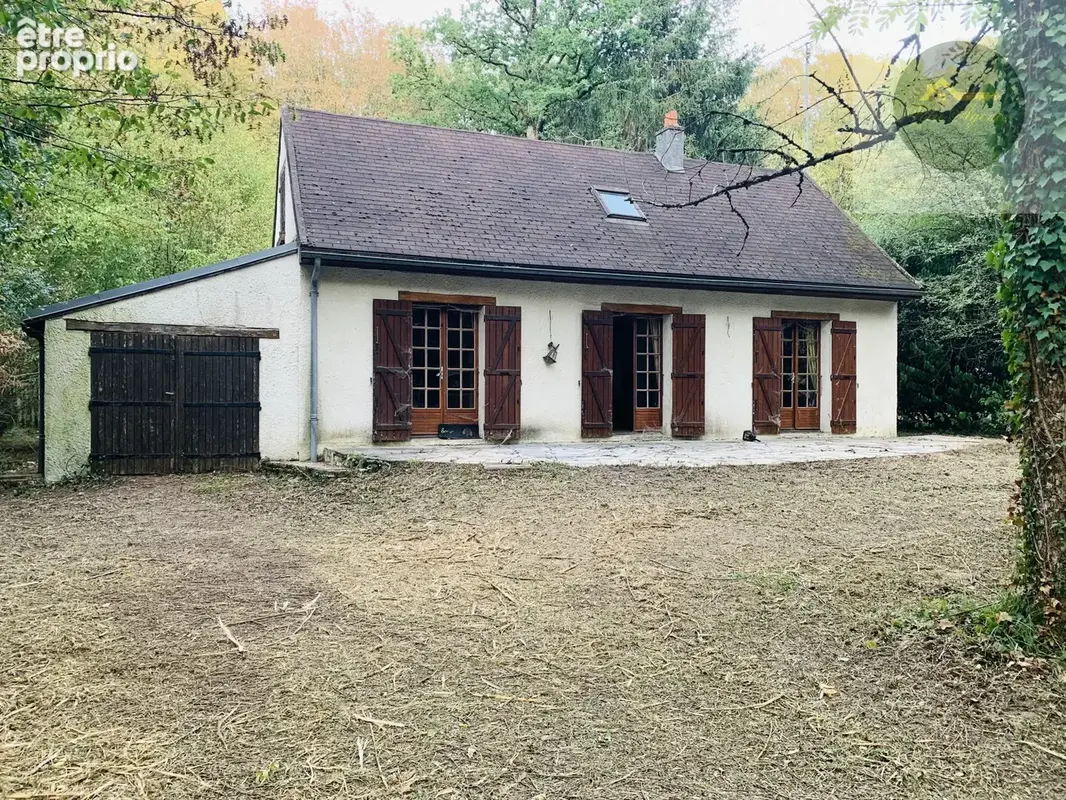 Domaine residendiel avec etangs - photo 2