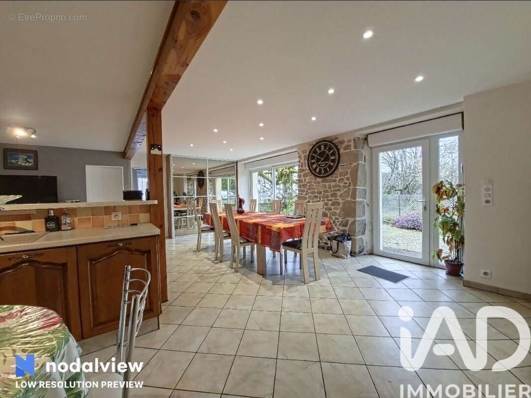 Photo 6 - Maison à SAINT-MARTIAL-DE-GIMEL